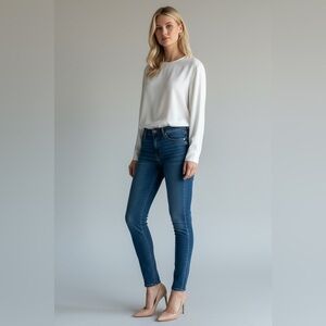 7 For All Mankind The Skinny Jeans Blue Denim Size 27 Made in USA